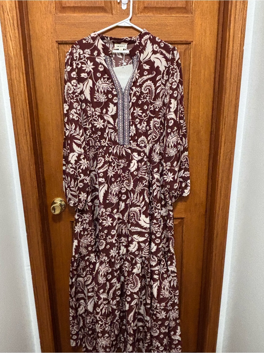 Floral V-Neck Maxi Dress in Brown and Cream - Sz 1XL. NWT